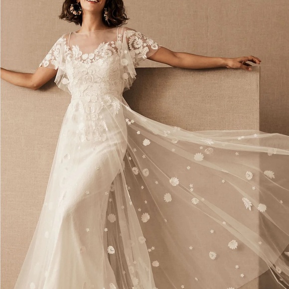 BHLDN Willowby Heartleaf Gown Wedding Dress - White - Picture 1 of 13
